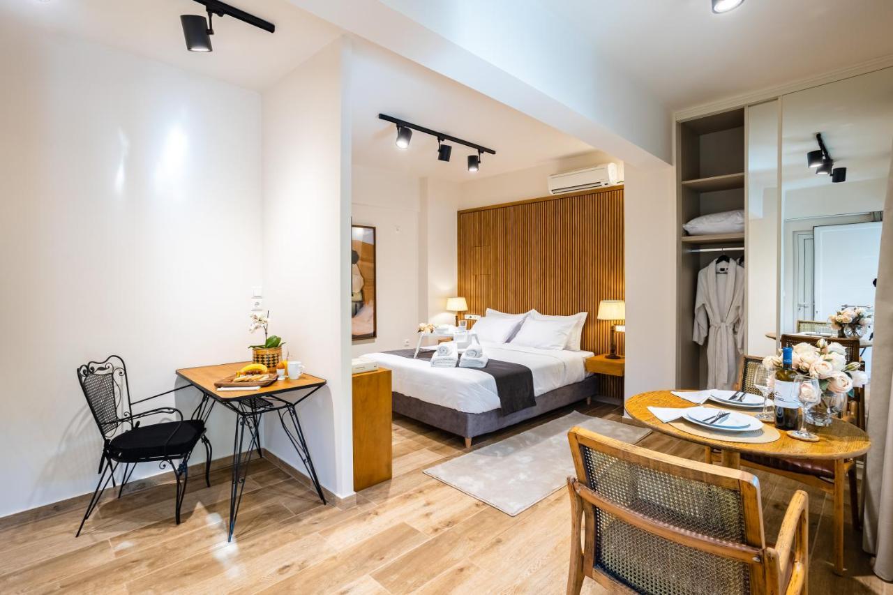 Villy'S Comfort Zone Apartments Kalamata Extérieur photo