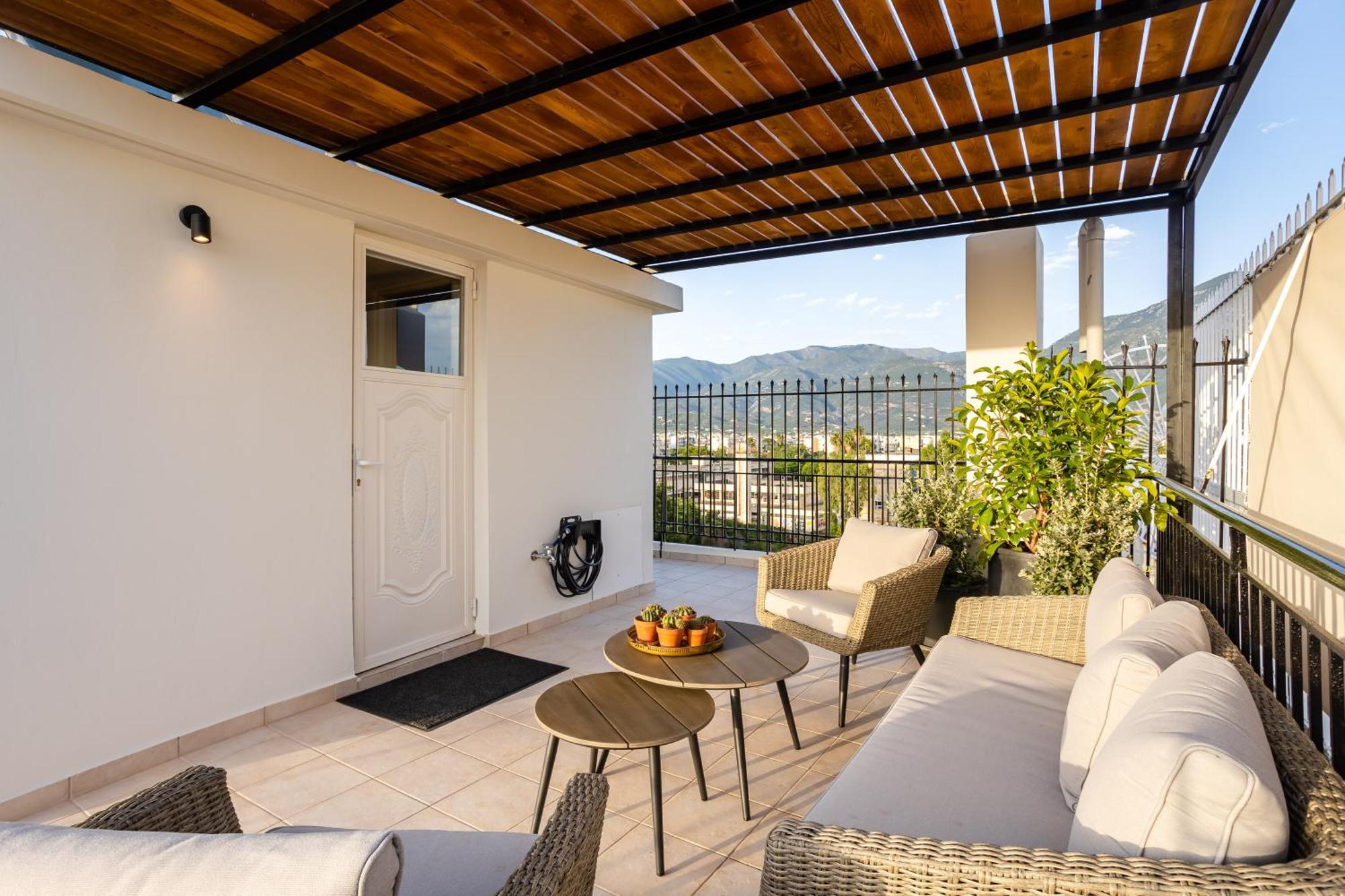 Villy'S Comfort Zone Apartments Kalamata Extérieur photo