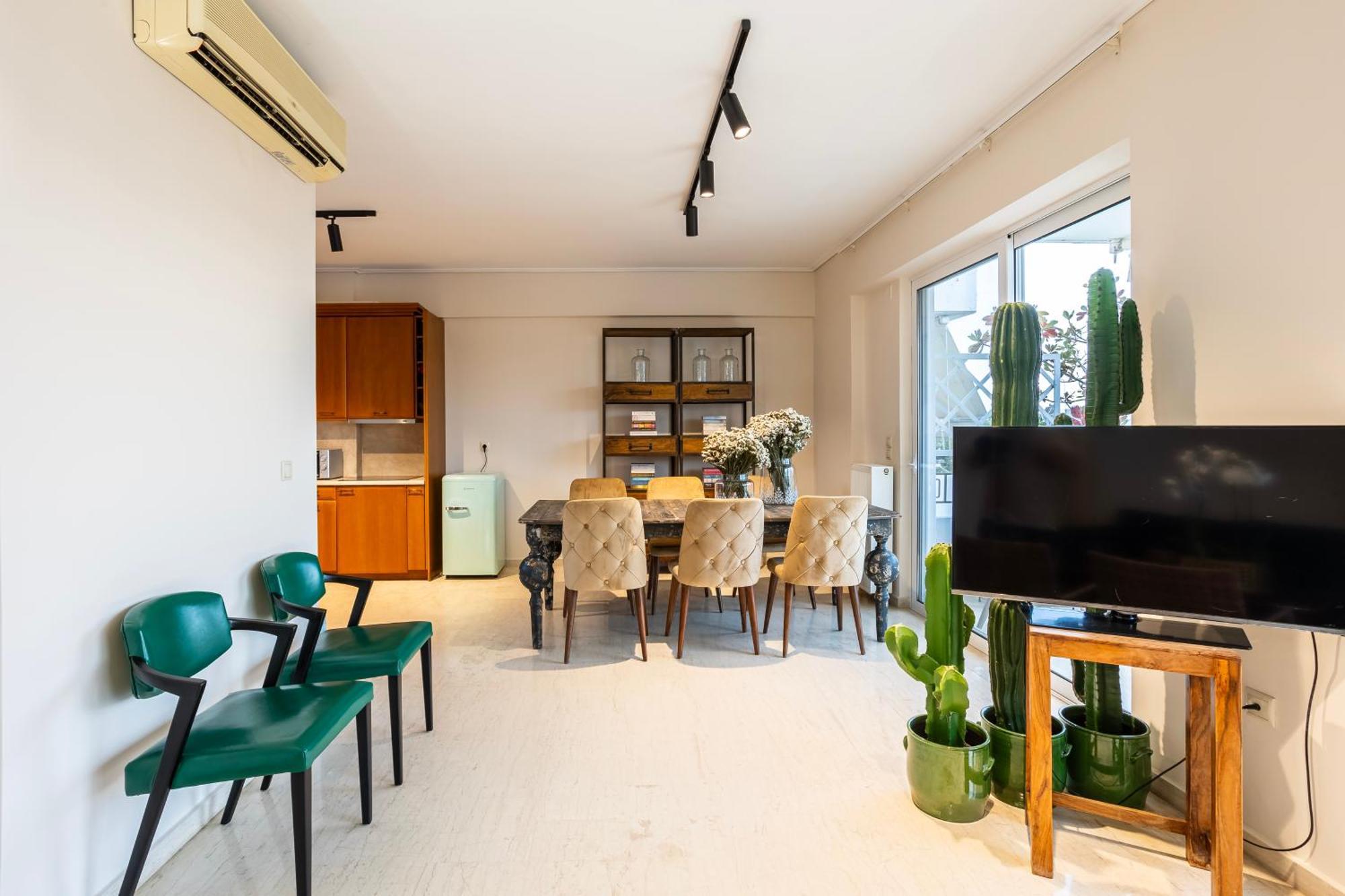 Villy'S Comfort Zone Apartments Kalamata Extérieur photo