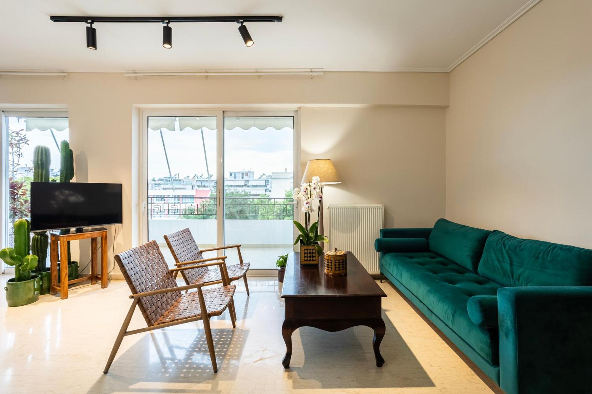 Villy'S Comfort Zone Apartments Kalamata Extérieur photo